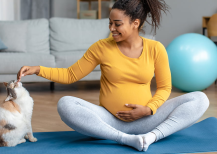 ​How to introduce your newborn to your cat: A guide for expecting parents 
