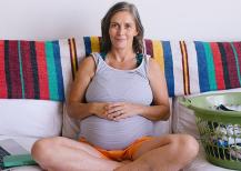 Age and fertility: The pros and cons of waiting to have children